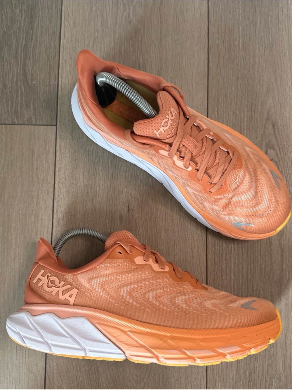 Hoka One One Arahi 6 Womens Size 9.5 Running Shoes Sneakers Sun Baked Orange - Picture 2 of 16